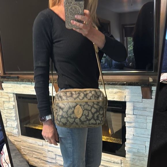 Yves Saint Laurent Handbags - Vintage Yves Saint Laurent Giraffe Shoulder/Crossbody Bag GUC